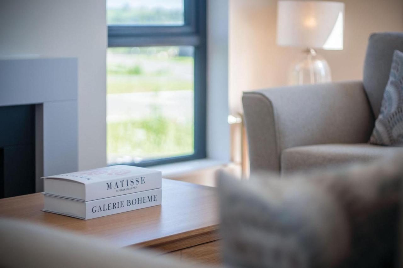 Swanlake Lodge - 3 Bedroom Holiday Home - Penally Eksteriør billede